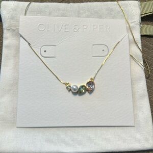 Olive & Piper Teri pendant